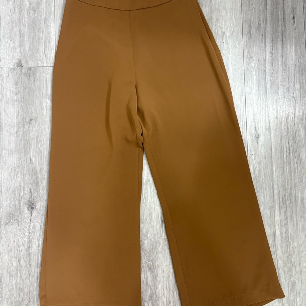 Women's Wide-Leg Tan Pants